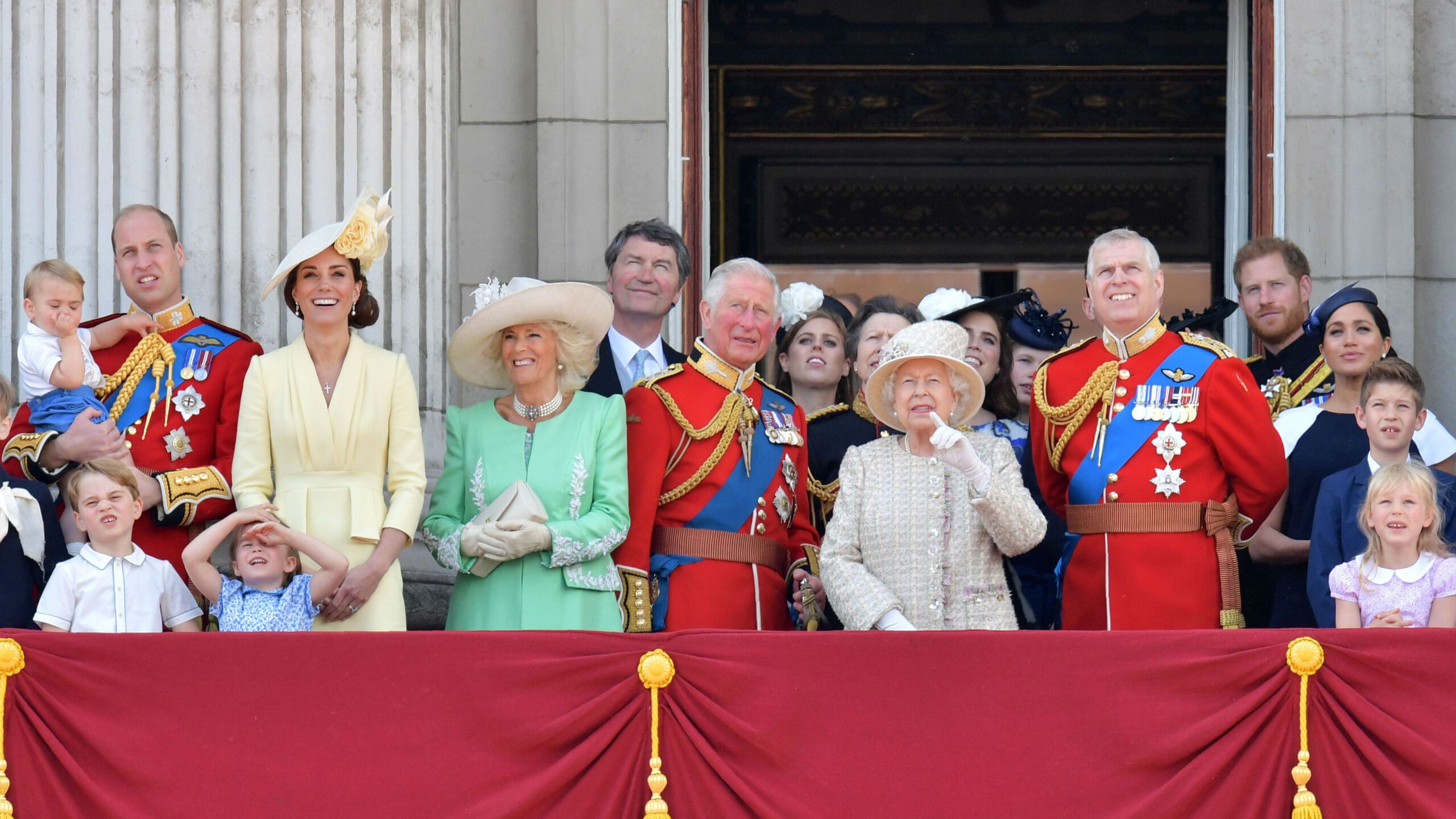 Mladi u Britaniji ne žele nastavak monarhije